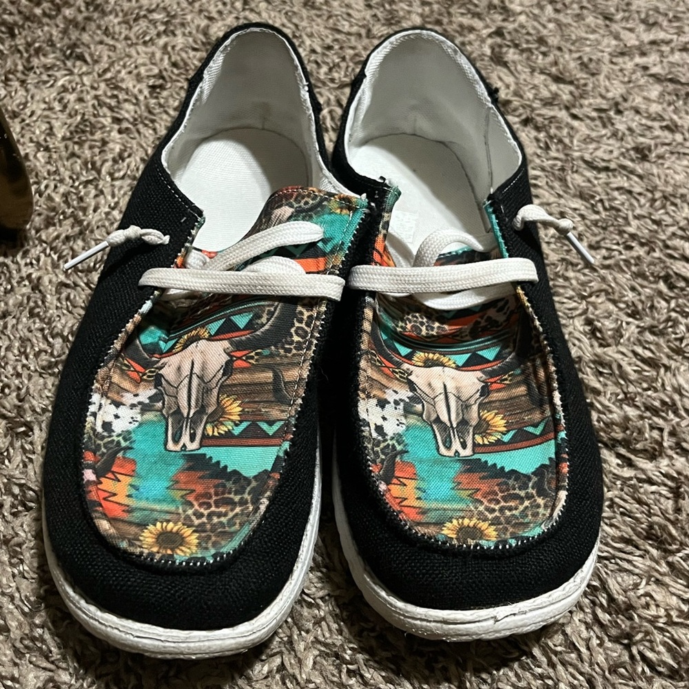 Colorful Skull Print Canvas Shoes